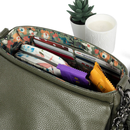 Piccolo Classic VL Crossbody Bag - - PiccoloVL_Lifestyle_03