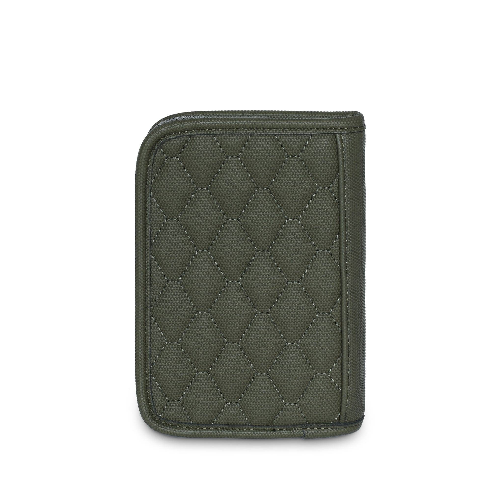 Pilot Matte Luxe VL Passport Wallet - OLIVE - PilotMatteLuxe_MatteVL_OliveGreen_04
