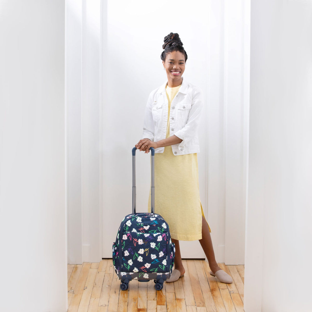 Porter 2 Wheelie Luggage - - Porter-2-Wheelie_Lifestyle_05