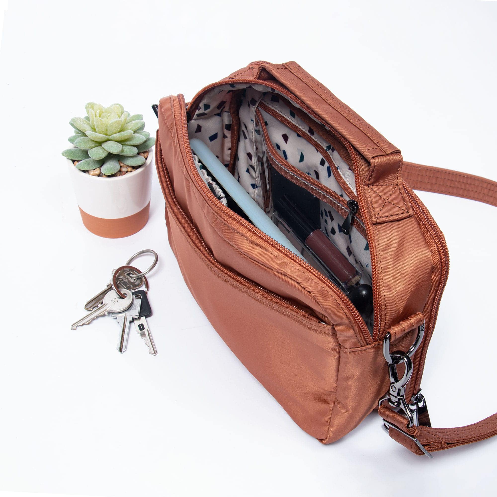 Scoop 2 Crossbody Bag - - Scoop2_CopperBrown_06h