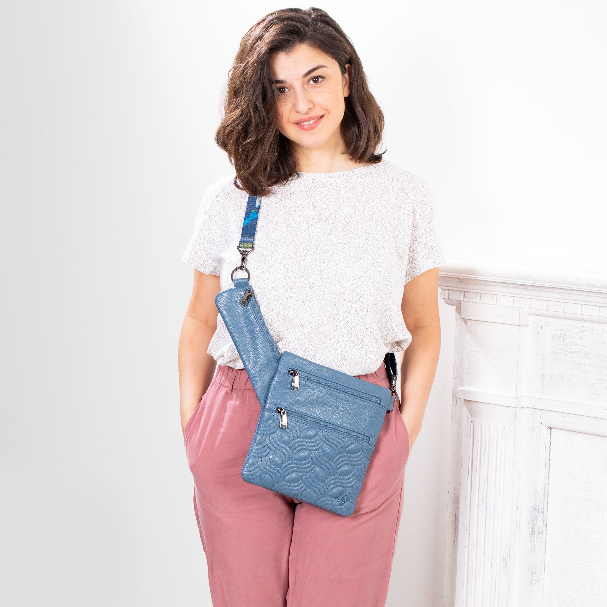 Skipper Classic VL Crossbody Bag - SLATE BLUE - SkipperVL_SlateBlue-DragonflyNavyStrap_Model