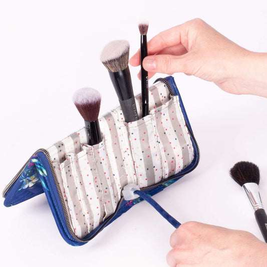 Sleeper Brush Holder - - Sleeper_BouquetBlue_07b