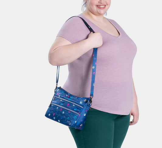 Slider Crossbody Bag - PAWS NAVY - Slider_PawsNavy_Model