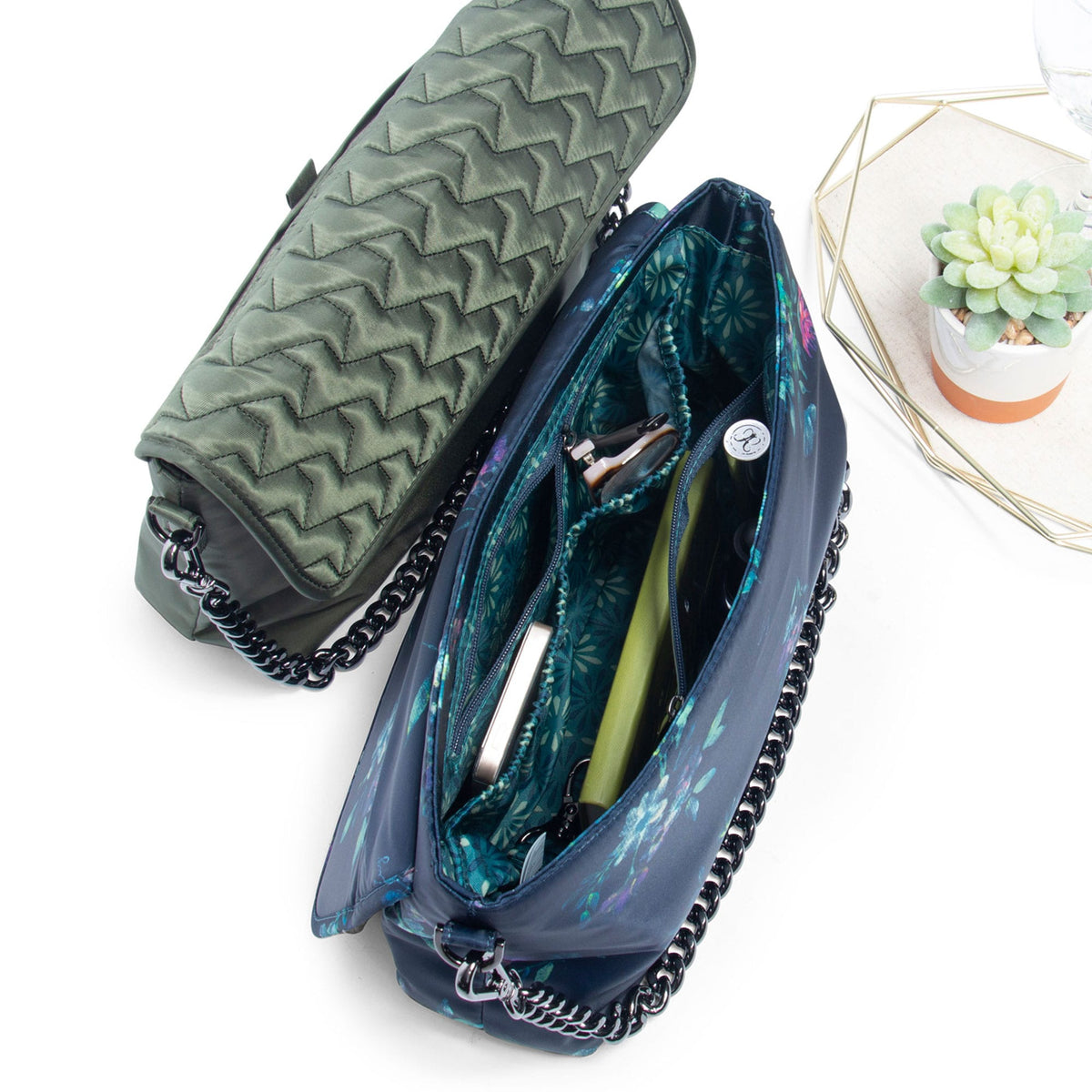 Soar Crossbody Bag - - Soar_Lifestyle_02