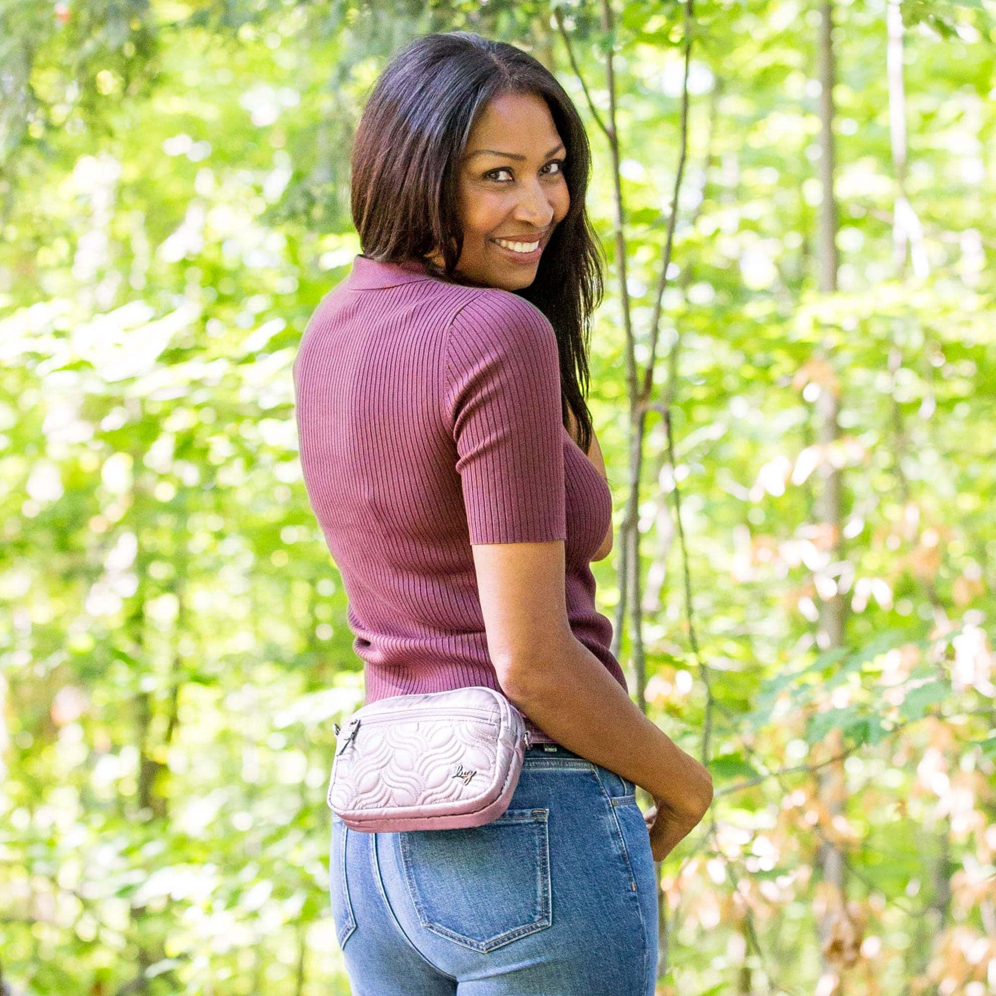 Super Coupe Convertible Crossbody Bag - METALLIC PEARL - SuperCoupe_Lifestyle_10