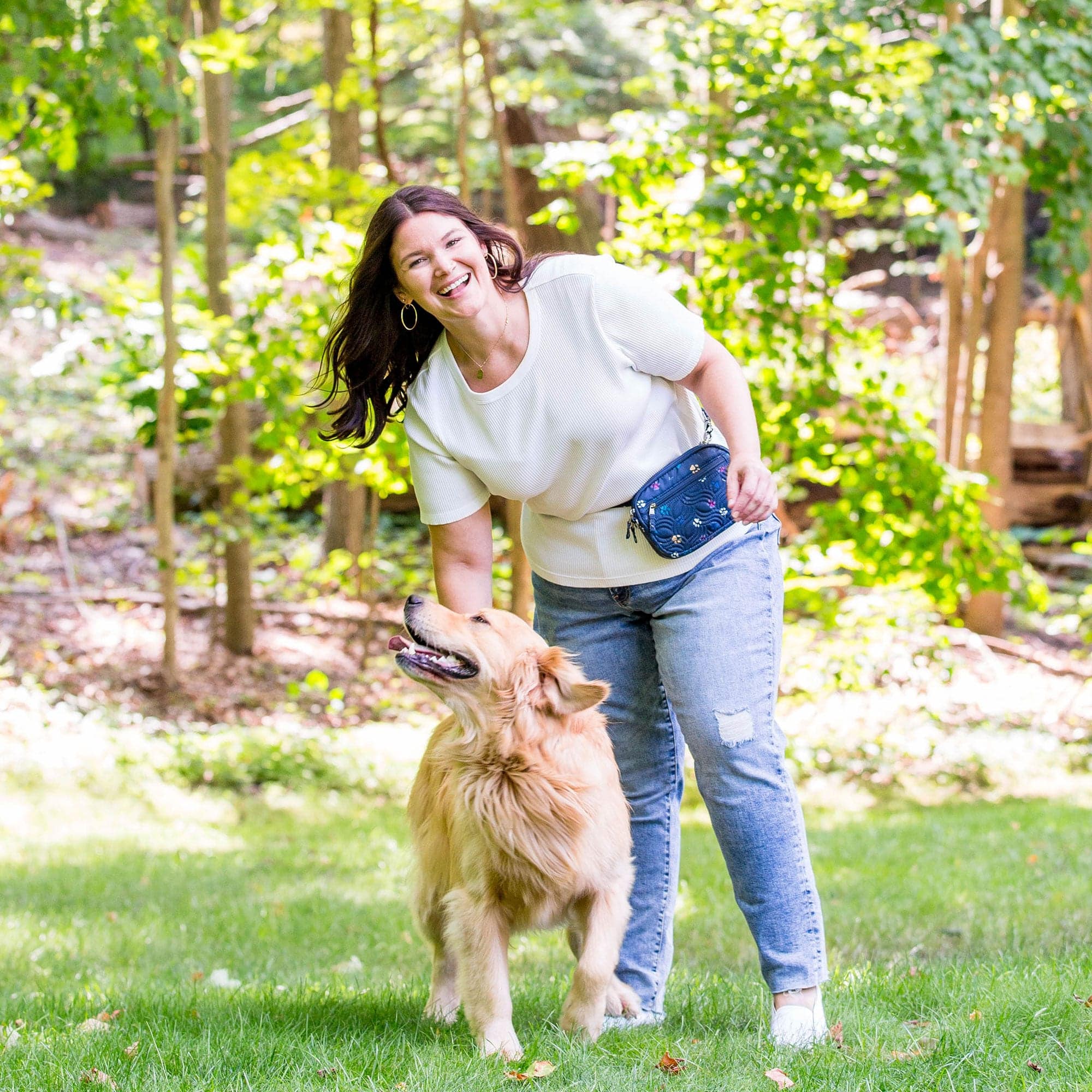 Super Coupe Convertible Crossbody Bag - PAWS NAVY - SuperCoupe_Lifestyle_16