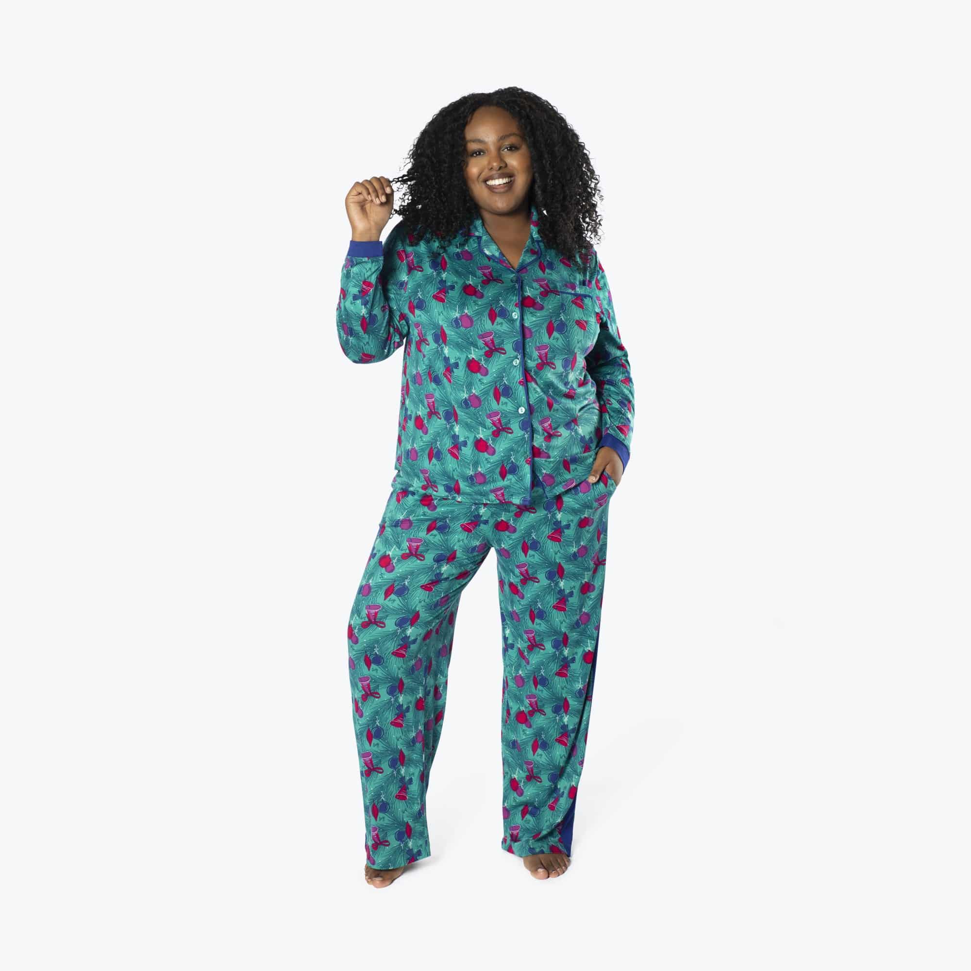 Tandem Collar Pajama Set - PINE ORNAMENTS TEAL - Tandem_PineOrnamentBells_XL_01a