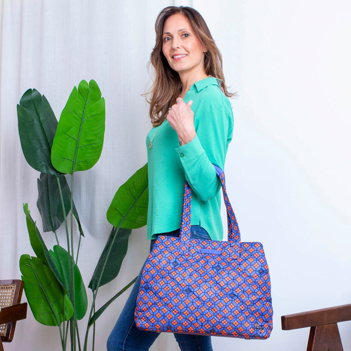 Tempo Tote Bag - VERY BERRY BLUE - TempoClassic_Lifestyle_01