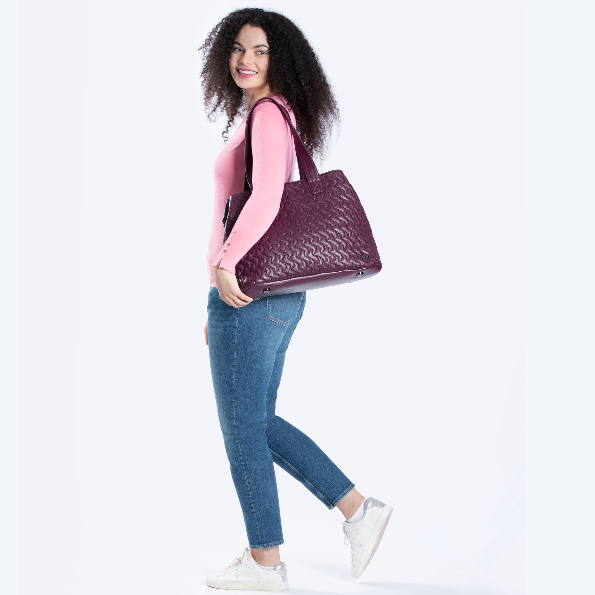 Tempo Classic VL Tote Bag - WINE RED - TempoVL_WineRed_Model