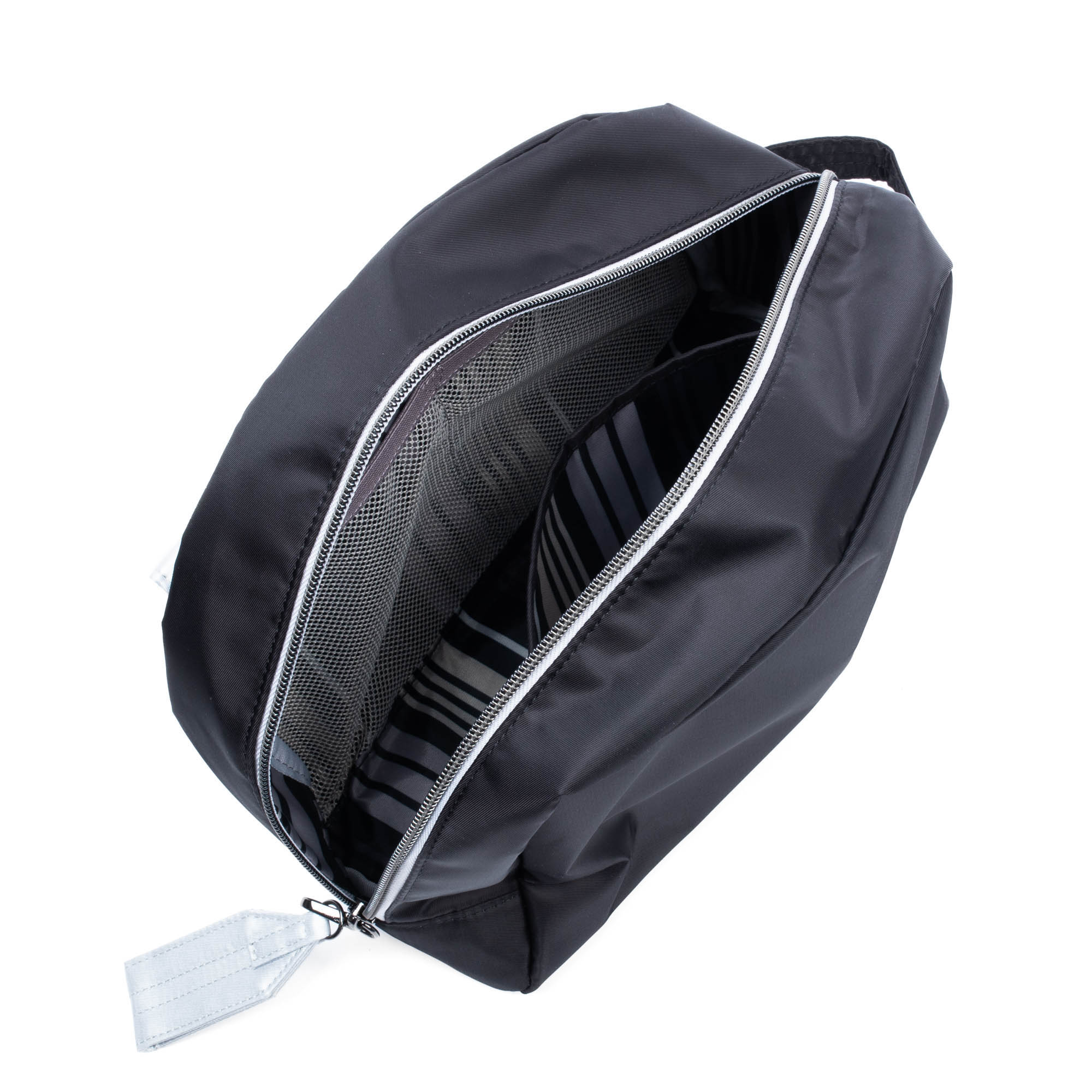 Towboat Toiletry Case - BLACK METALLIC SILVER - TowBoat_BlackMetallicSilver_05