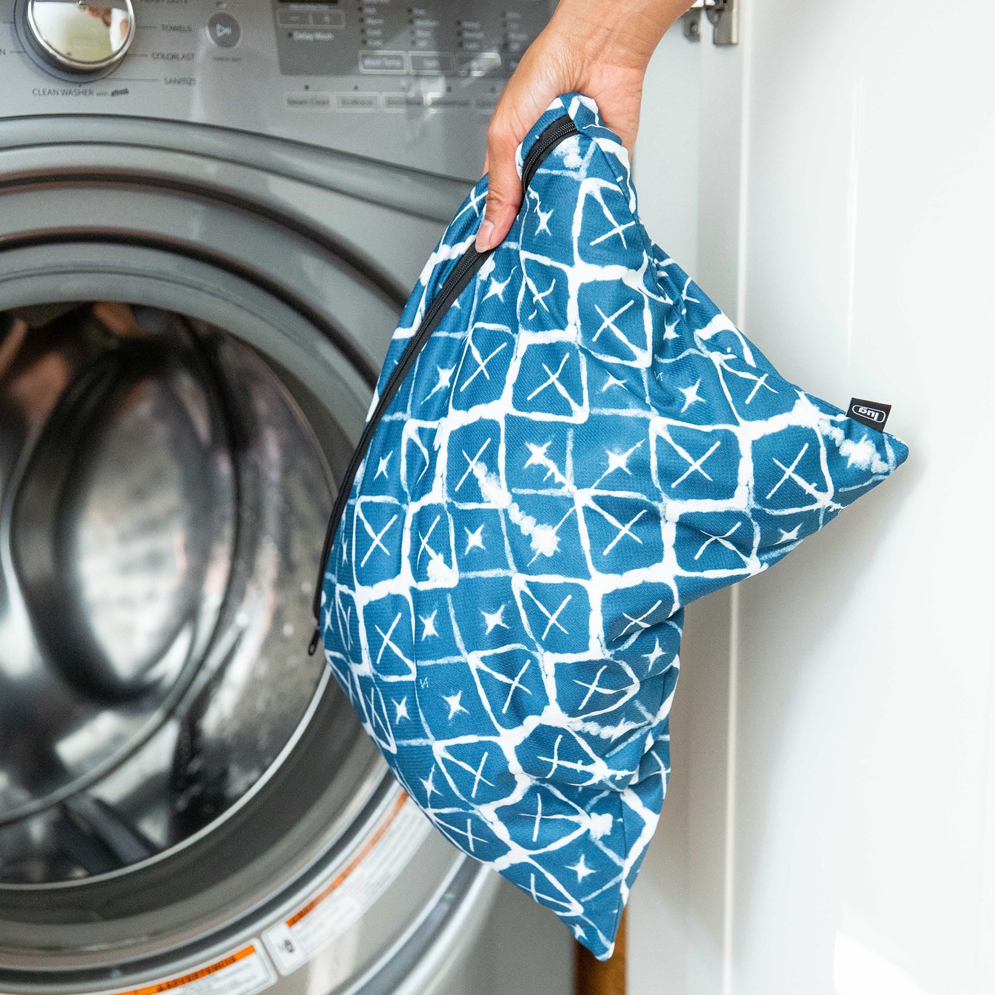 Tricycle 3pc Wash Bags - - Tricycle_Lifestyle_01