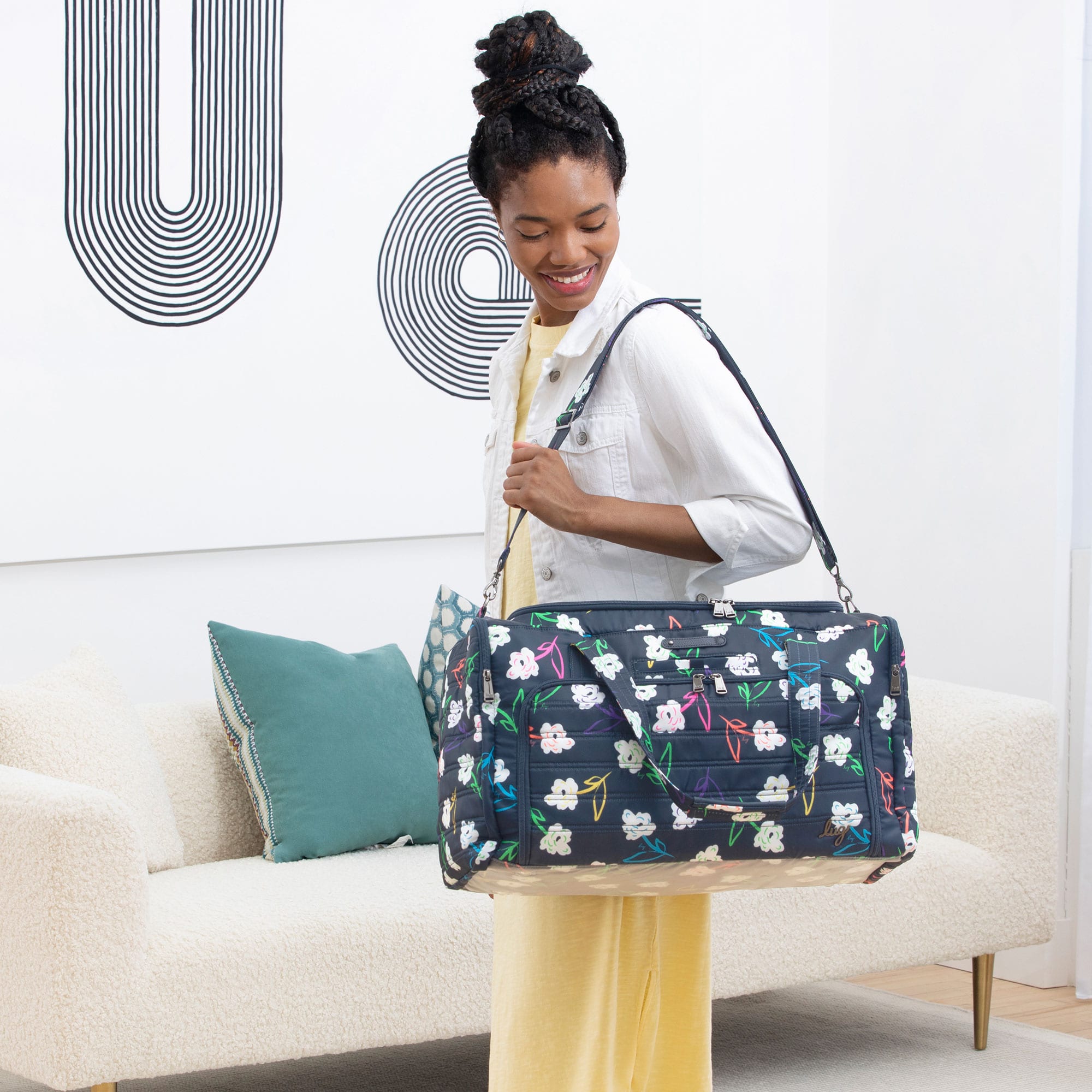 Trolley Duffel Bag - BRIGHT FLORAL - Trolley-Duffel_BrightFloral_Model_fb6ea1ec-2042-4cca-a6ef-e92fc03f9d1c