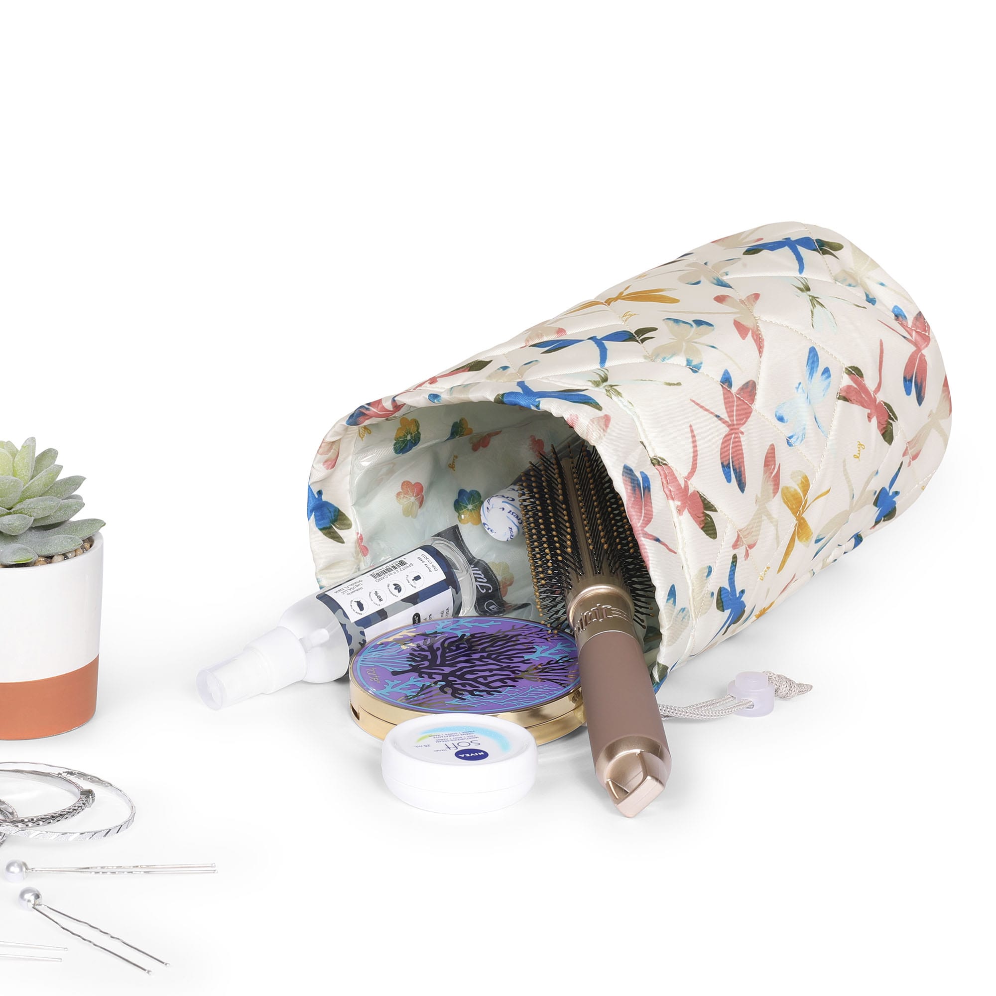 Tumbler Storage Pouch - - TumblerPouch_Lifestyle_01