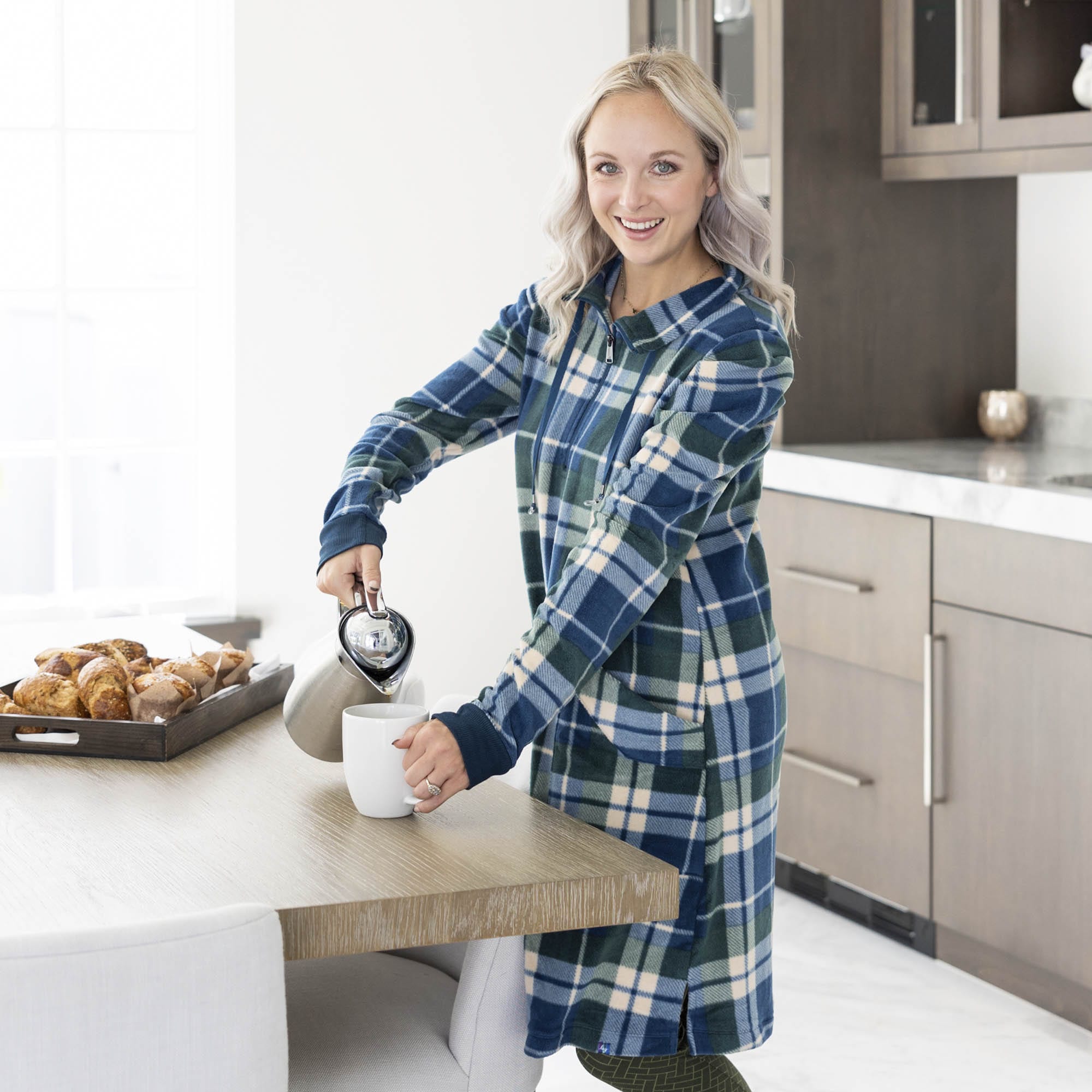 Via Stretch Fleece Tunic - - ViaStretchFleece_Hover_04440c03-b0ac-43d5-8a89-95b949041db1