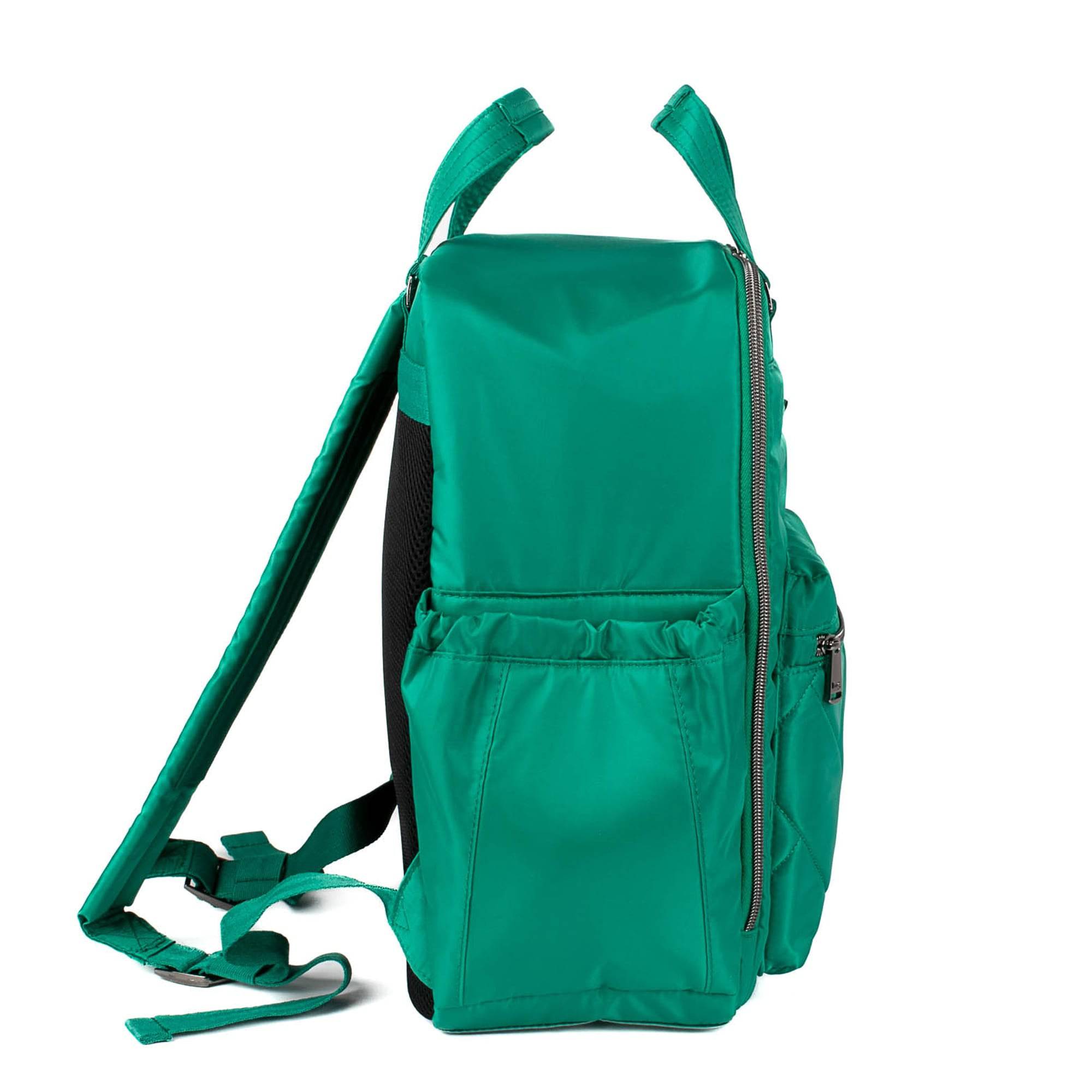 Voyager Backpack - KELLY GREEN - Voyager_KellyGreen_03