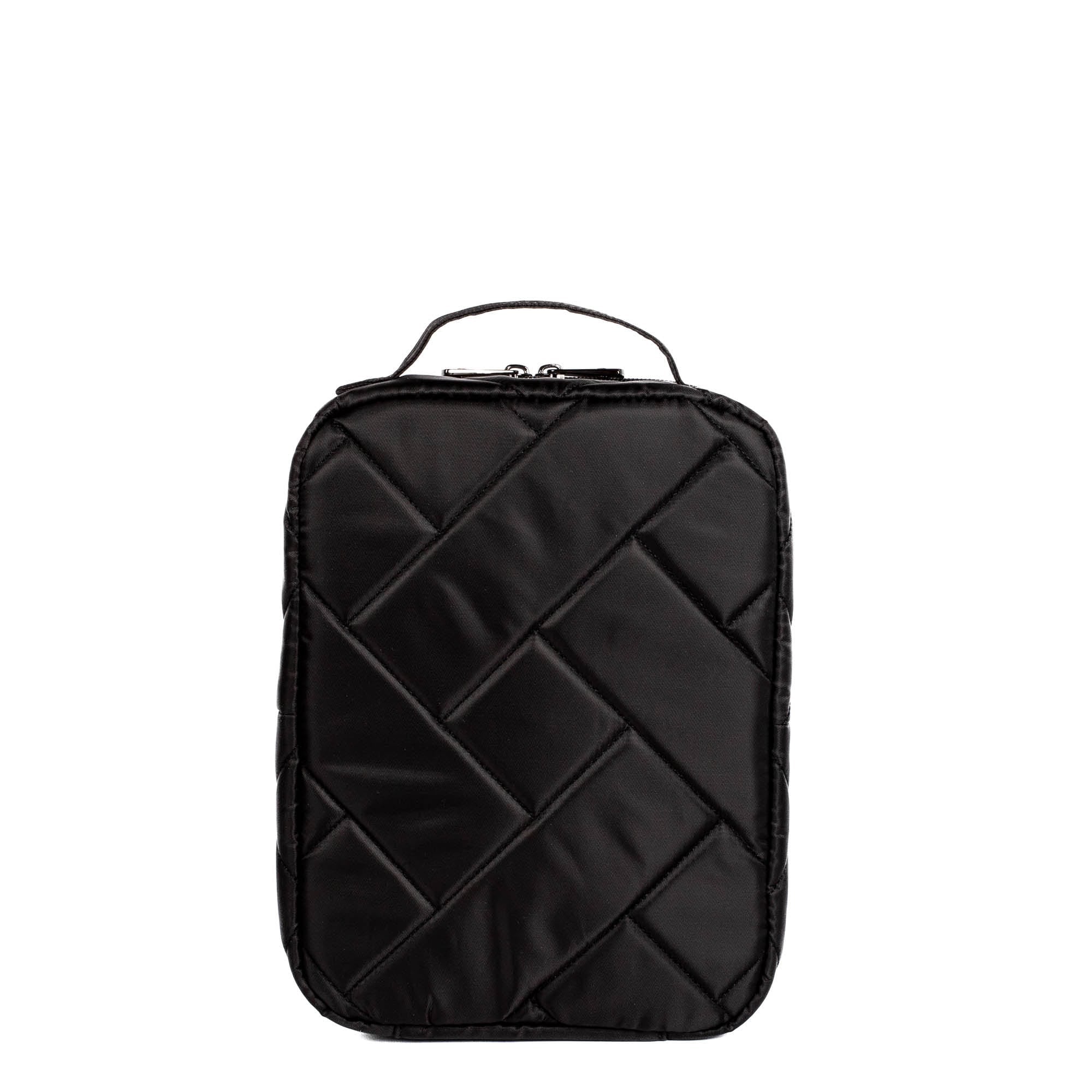 Wingback Hanging Toiletry Case - BLACK - Wingback_Black_04